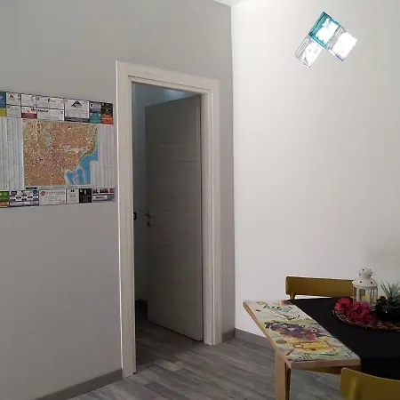 Casa Romans, Via Della Palma, 63